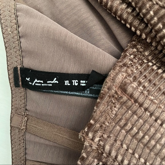 Urban Outfitters Out from Under Replay Velvet Corset - Picture 3 of 3